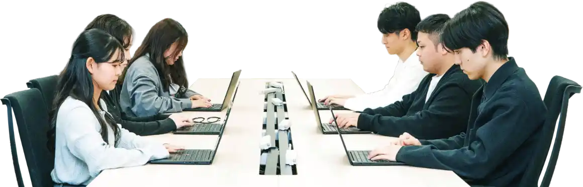 社員が働いているイメージ